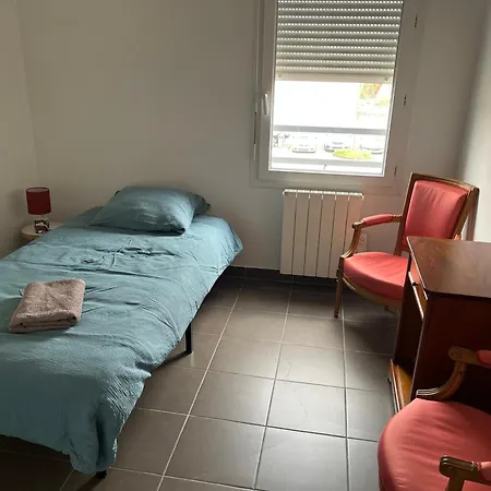 Daire Proche Lyon, Centre Bel T3 Terrasse *